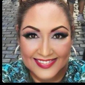 Meet your Posher, Sandra